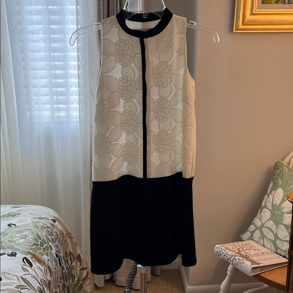LOFT Black and Cream Sleeveless Floral-Panel Mini Dress